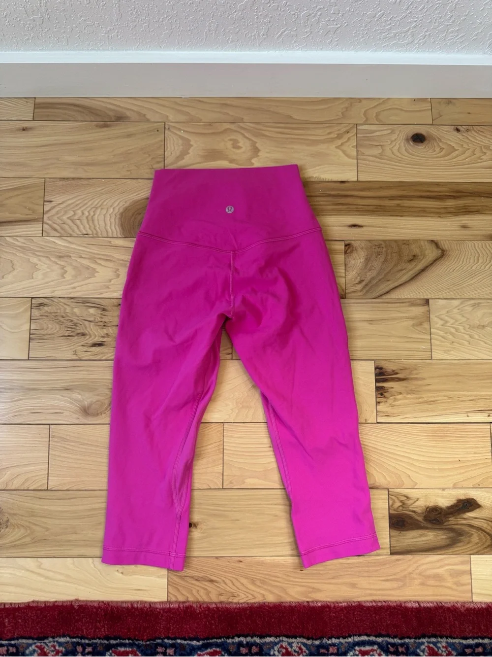 lululemon athletica Hot Pink Capri Leggings